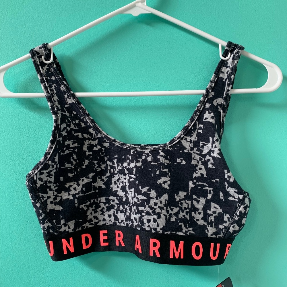 NEW! Black/Gray Under Armour Sports Bra